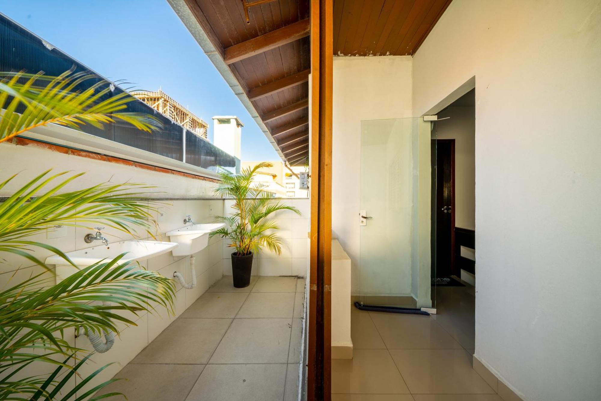 Pousada Casa De Praia Бомбиняс Екстериор снимка